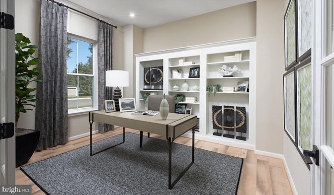 Home Office, Interior, Recessed Lighting, Wood Texture Flooring