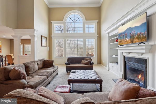 Fireplace, Interior, Living room, Recessed Lighting