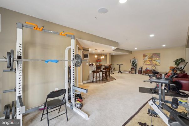 Dining room, Fitness Equipment, Interior, Pendant Lights, Recessed Lighting