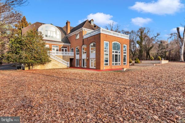 Backyard, Exterior, Facade, Brick Facade, French Provincial