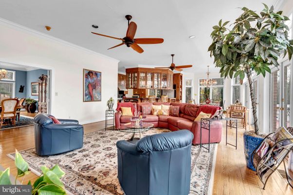 Chandelier, Dining room, Interior, Living room, Wood Texture Flooring