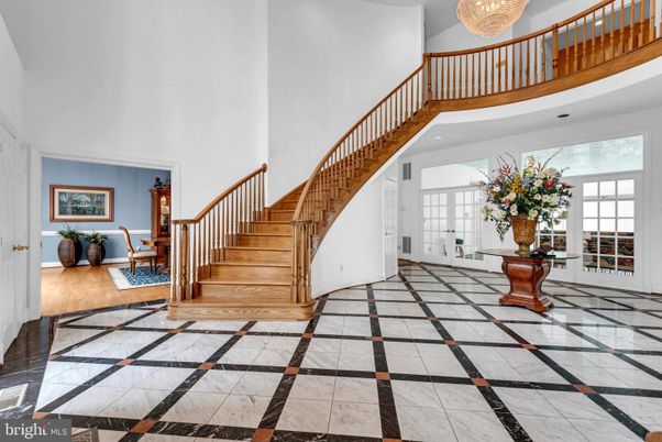 Chandelier, Interior, Marble, Recessed Lighting