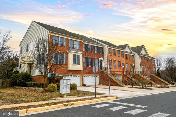 Attached, Exterior, Facade, Brick Facade, Rowhouse