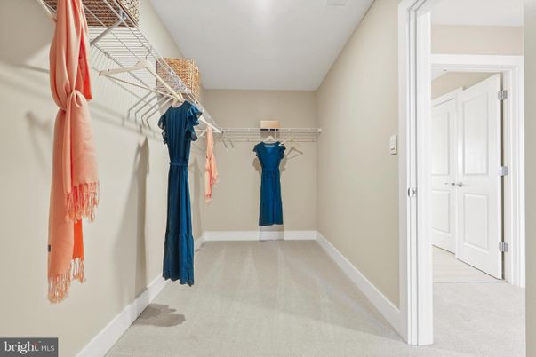 Interior, Walk-in Closets