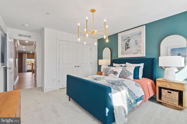Bedroom, Interior, Pendant Lights, Recessed Lighting, Wood Texture Flooring