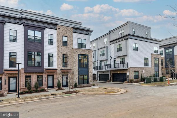 Attached, Exterior, Facade, Brick Facade, Rowhouse