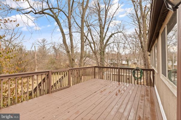 Exterior, Wood Texture Flooring