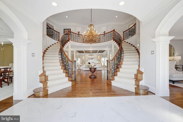 Chandelier, Interior, Marble, Recessed Lighting, Wood Texture Flooring