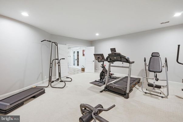 Fitness Equipment, Interior, Recessed Lighting