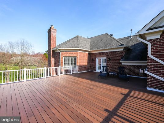 Exterior, Wood Texture Flooring