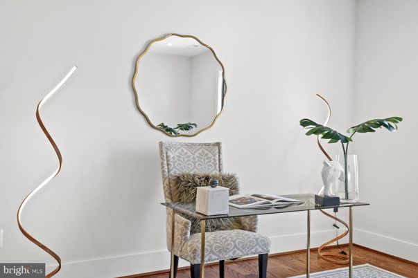 DE Listing image placeholder