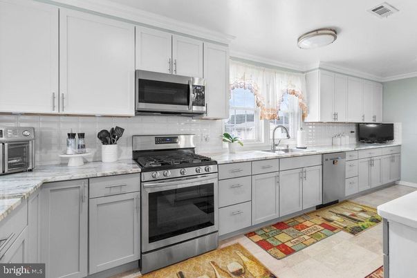 Interior, Kitchen, Stainless Steel Appliances