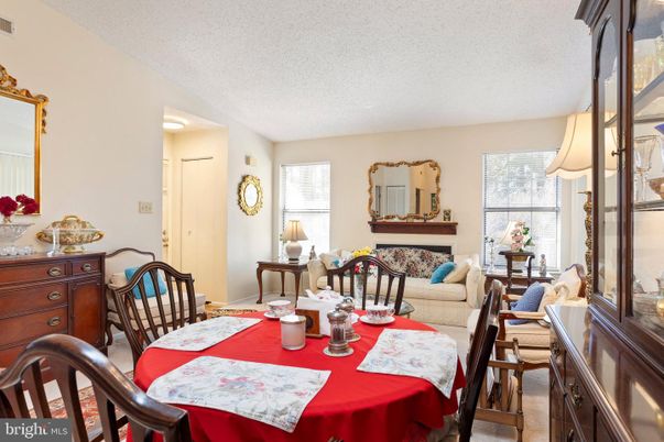 Dining room, Interior