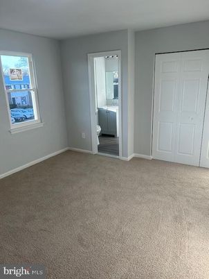 Bathroom, Empty room, Interior