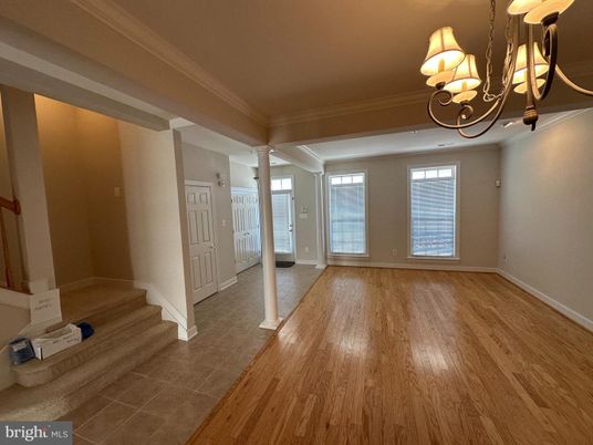 Chandelier, Empty room, Interior, Wood Texture Flooring