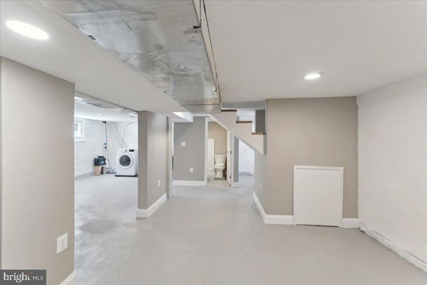 Interior, Recessed Lighting, Washer