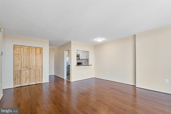 Empty room, Interior, Kitchen, Wood Texture Flooring