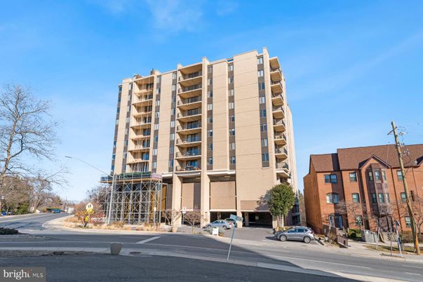 Exterior, Facade, Condo Building