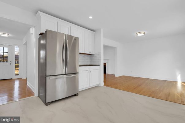Interior, Kitchen, Marble, Recessed Lighting, Stainless Steel Appliances, Wood Texture Flooring