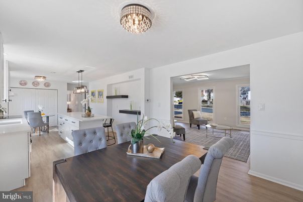 Dining room, Interior, Kitchen, Living room, Pendant Lights, Wood Texture Flooring