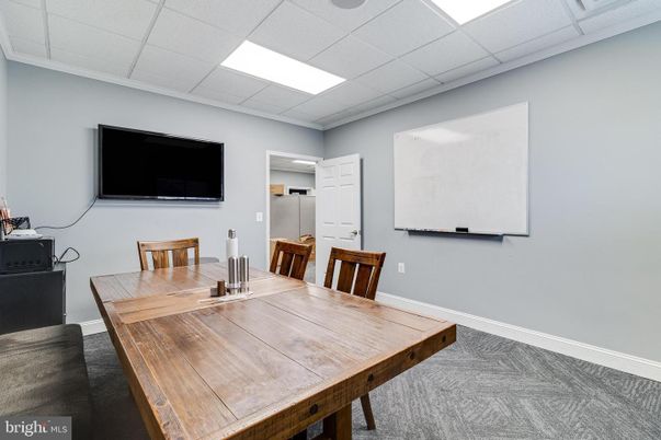 Dining room, Interior, Recessed Lighting