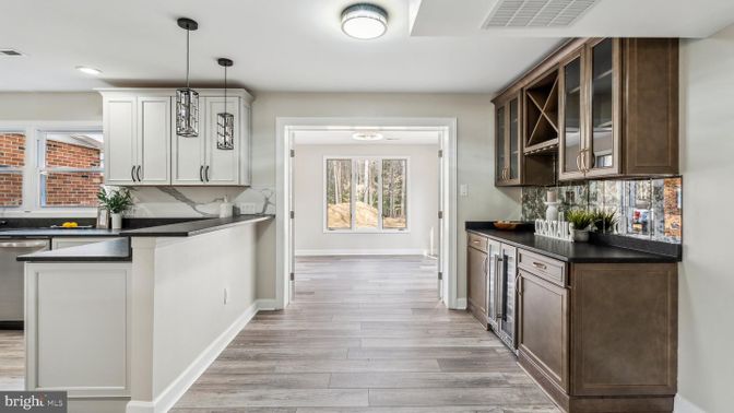 Interior, Kitchen, Pendant Lights, Recessed Lighting, Wood Texture Flooring