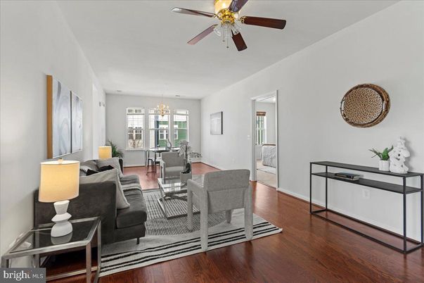 Chandelier, Dining room, Interior, Living room, Wood Texture Flooring