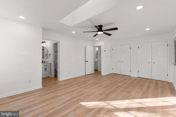 Bathroom, Empty room, Interior, Recessed Lighting, Wood Texture Flooring