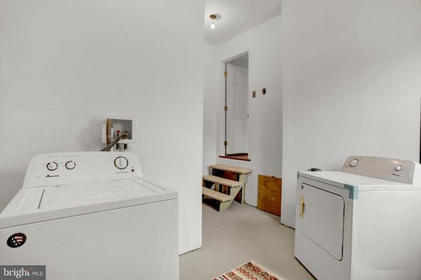 Interior, Utility Closets, Washer