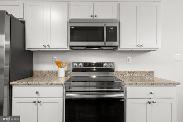 Interior, Kitchen, Stainless Steel Appliances