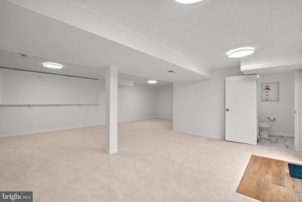 Bathroom, Interior, Recessed Lighting