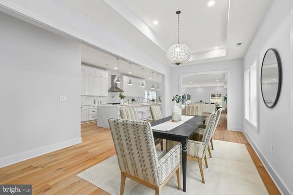 Dining room, Interior, Kitchen, Pendant Lights, Recessed Lighting, Wood Texture Flooring
