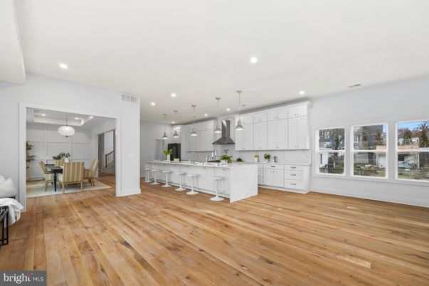 Dining room, Interior, Kitchen, Pendant Lights, Recessed Lighting, Wood Texture Flooring