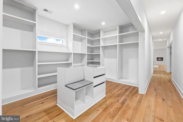 Interior, Recessed Lighting, Walk-in Closets, Wood Texture Flooring