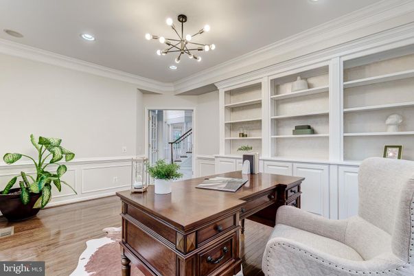 Home Office, Interior, Pendant Lights, Recessed Lighting, Wood Texture Flooring