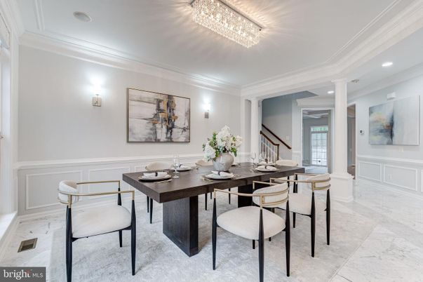 Chandelier, Dining room, Interior, Marble, Recessed Lighting