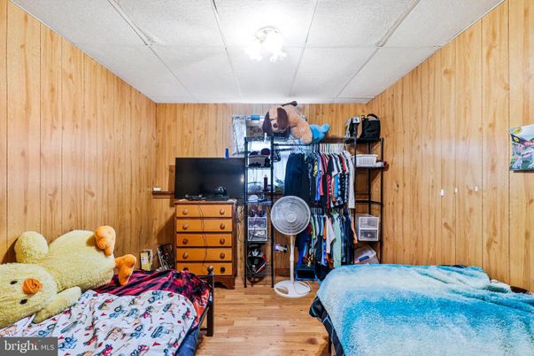 Bedroom, Interior, Wood Texture Flooring, Wooden Walls
