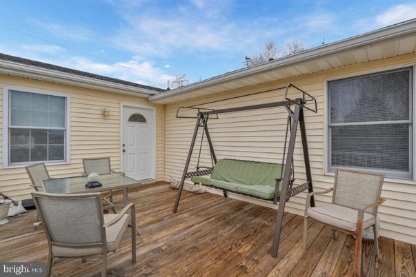 Exterior, Wood Texture Flooring