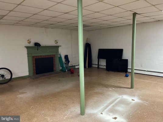 Empty room, Fireplace, Interior