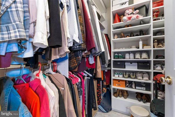 Interior, Walk-in Closets