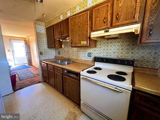 Interior, Kitchen