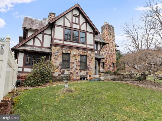 Backyard, Exterior, Facade, Tudor Revival