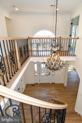 Chandelier, Interior, Recessed Lighting, Wood Texture Flooring