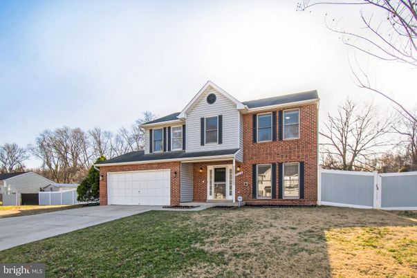 Attached, Exterior, Facade, Brick Facade, Brick Traditional