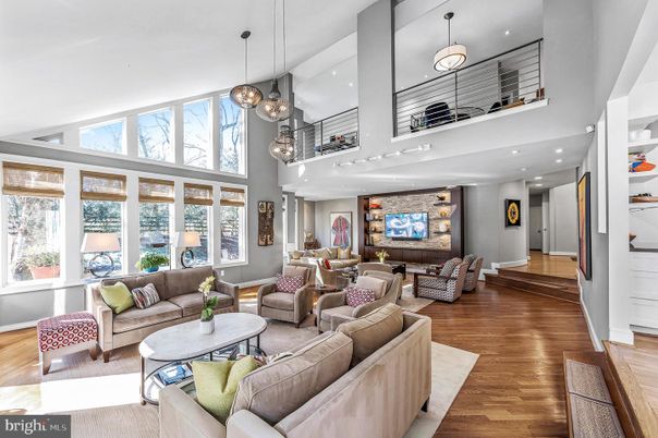 Interior, Living room, Pendant Lights, Recessed Lighting, Stone Walls, Wood Texture Flooring