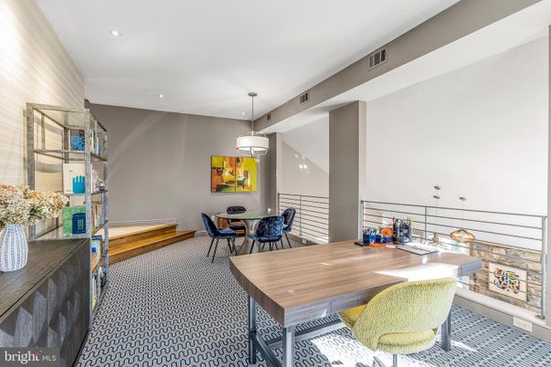 Dining room, Interior, Pendant Lights, Recessed Lighting