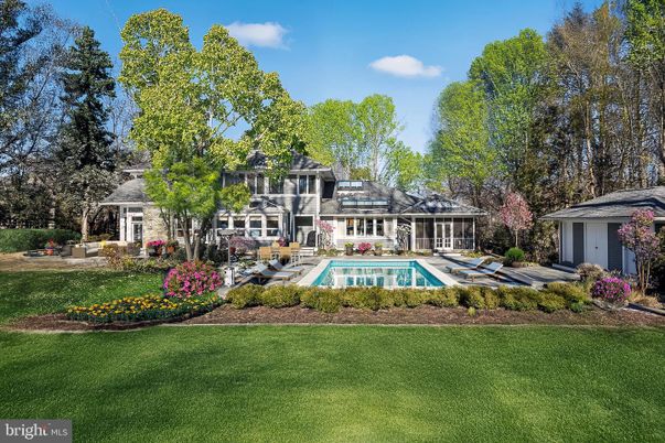 Backyard, Exterior, Pool