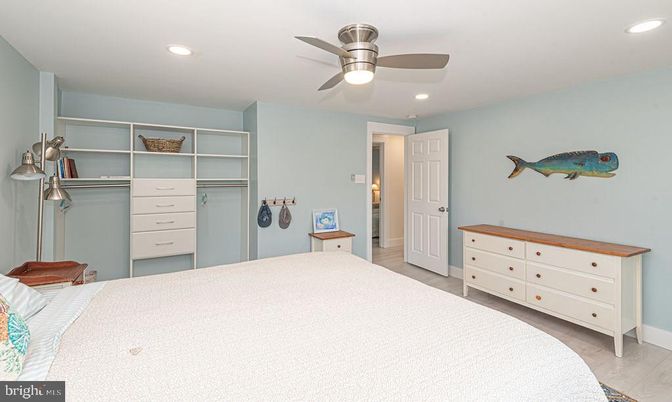 Bedroom, Interior, Recessed Lighting