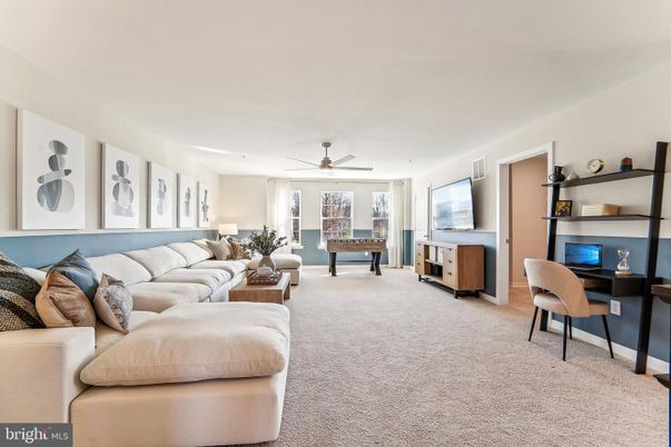 Billiard Table, Game Room, Interior, Living room