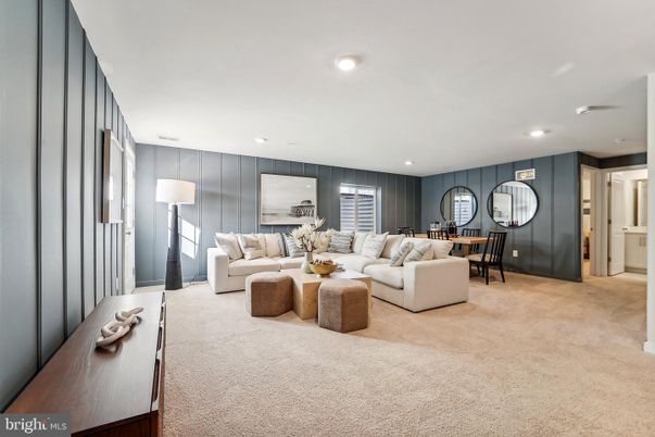 Dining room, Interior, Living room, Recessed Lighting